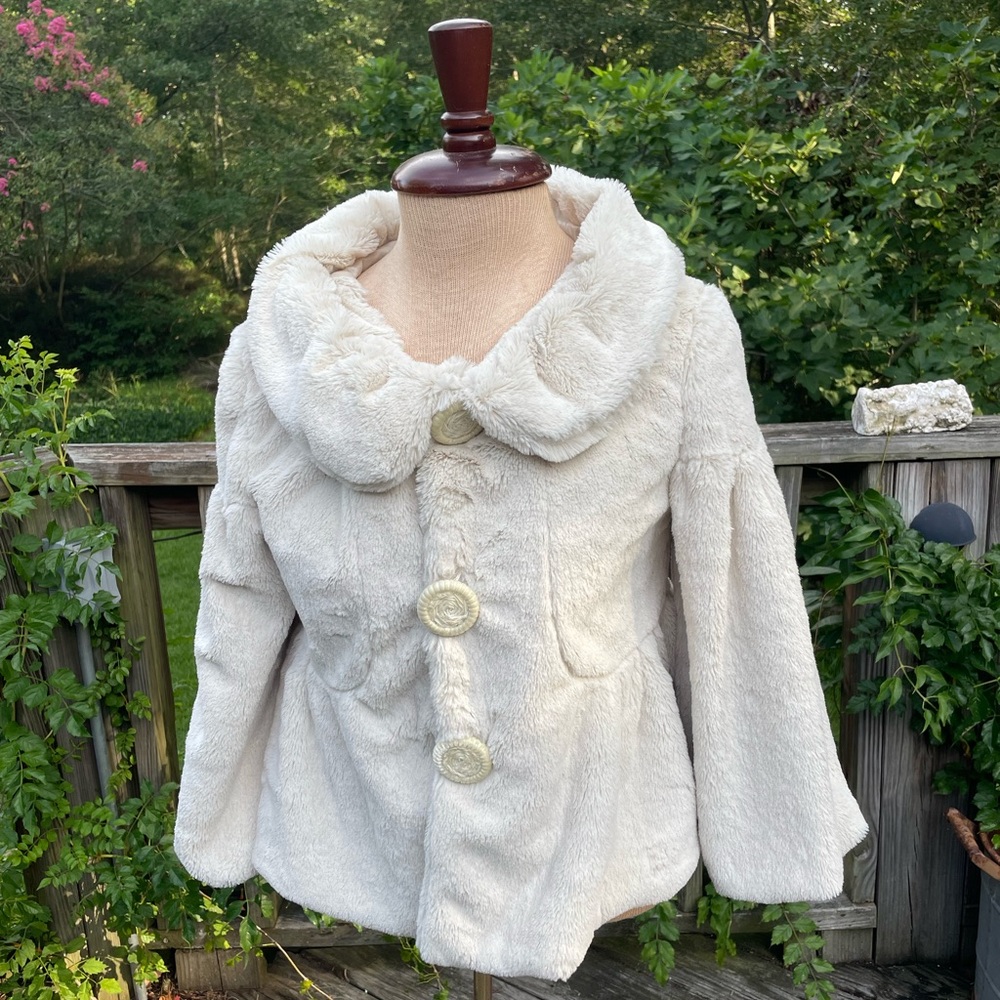 Beaubois faux fur jacket size small